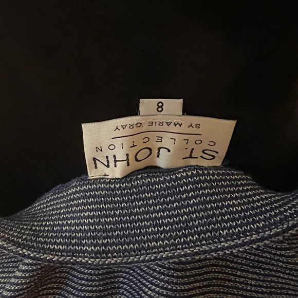 St.John Blue and White Skirt - Picture 4 of 4